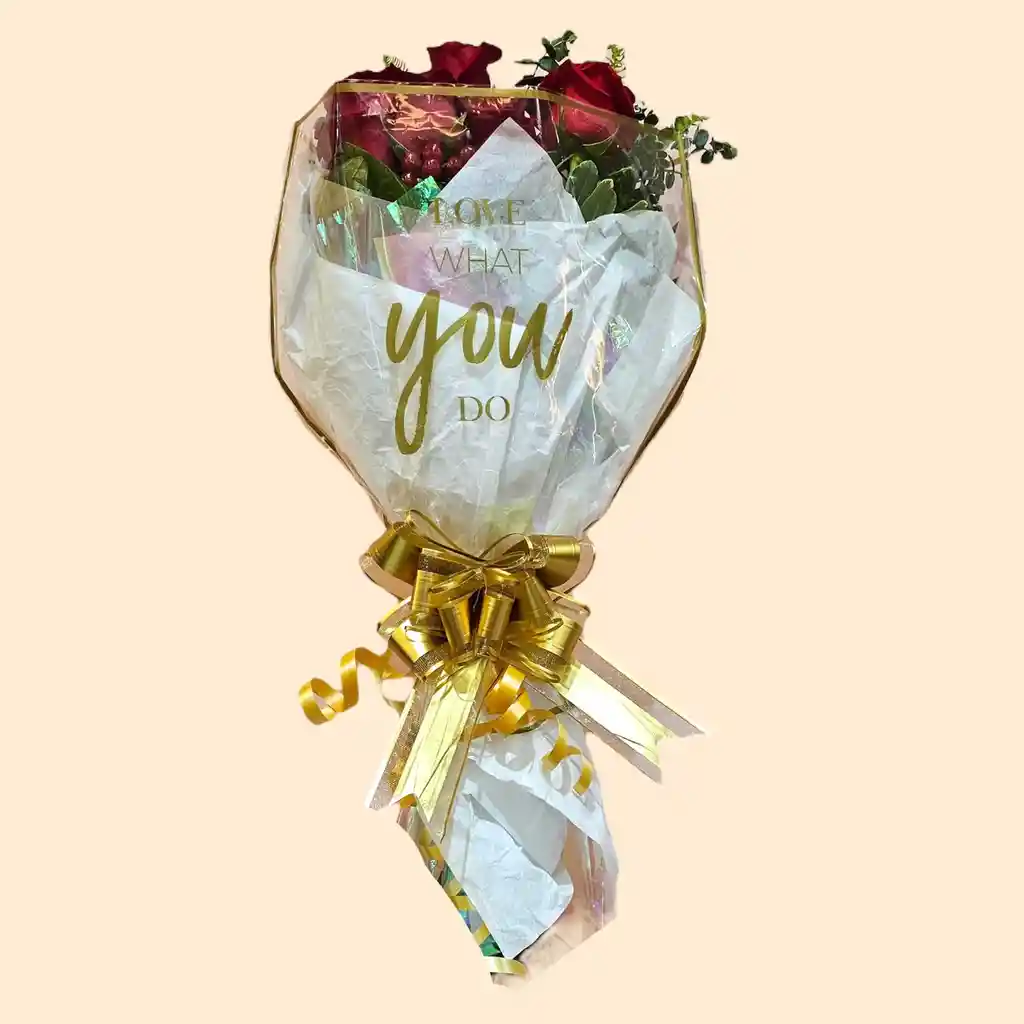 Bouquet Rosas Y Follaje