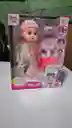 Bebe Con Sonidos Toma Biberon
