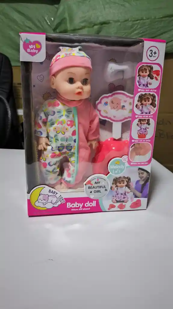 Bebe Con Sonidos Toma Biberon