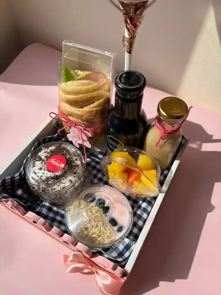 Desayuno Sorpresa Caja Mamá