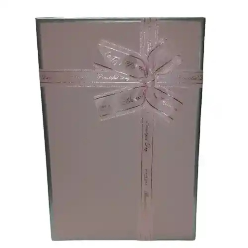 Caja De Regalo Rectangular Rosa Pequeña