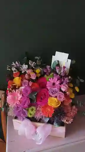 Caja Encanto Deluxe Rosas
