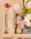 Día De La Mamá. Ancheta Espiritual Con Virgen De Guadalupe, Flores, Astromelias, Gerbera. Detalle Económico