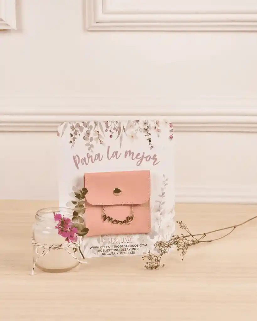 Snack, Detalle Día De La Madre, Parfait, Pancakes, Joyero, Cadena En Mesa Blanca Elegante Mamá Amorosa