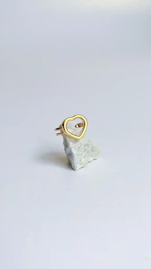 Ear Cuff Corazón