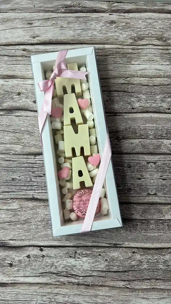 Caja Acetato Chocolates Rellenos Mama - Especial De Las Madres❤️