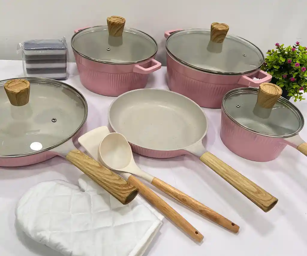 Set De Bateria De Ollas X 16pcs Color Rosa