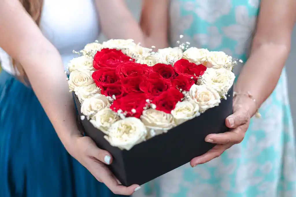 Corazón Grande Con Rosas