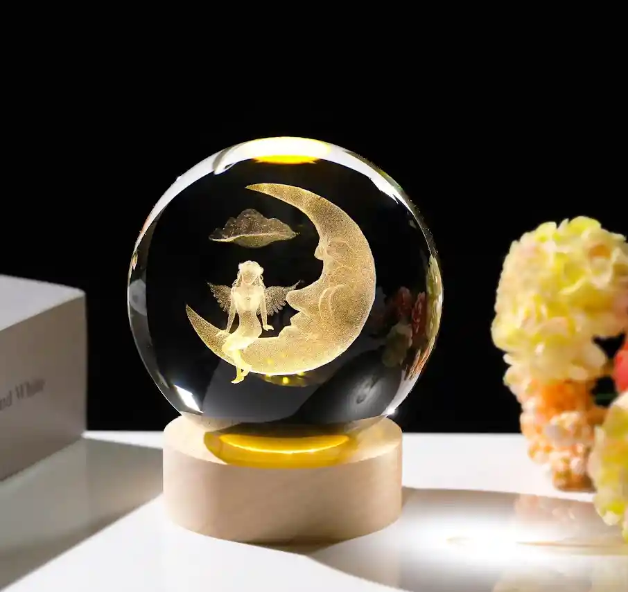 Lámpara Esfera De Cristal Hada En Luna