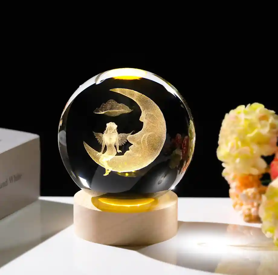Lámpara Esfera De Cristal Hada En Luna