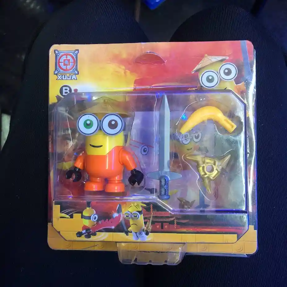 Juguete Figura Minions Pequeña Xuja Con Accesorios