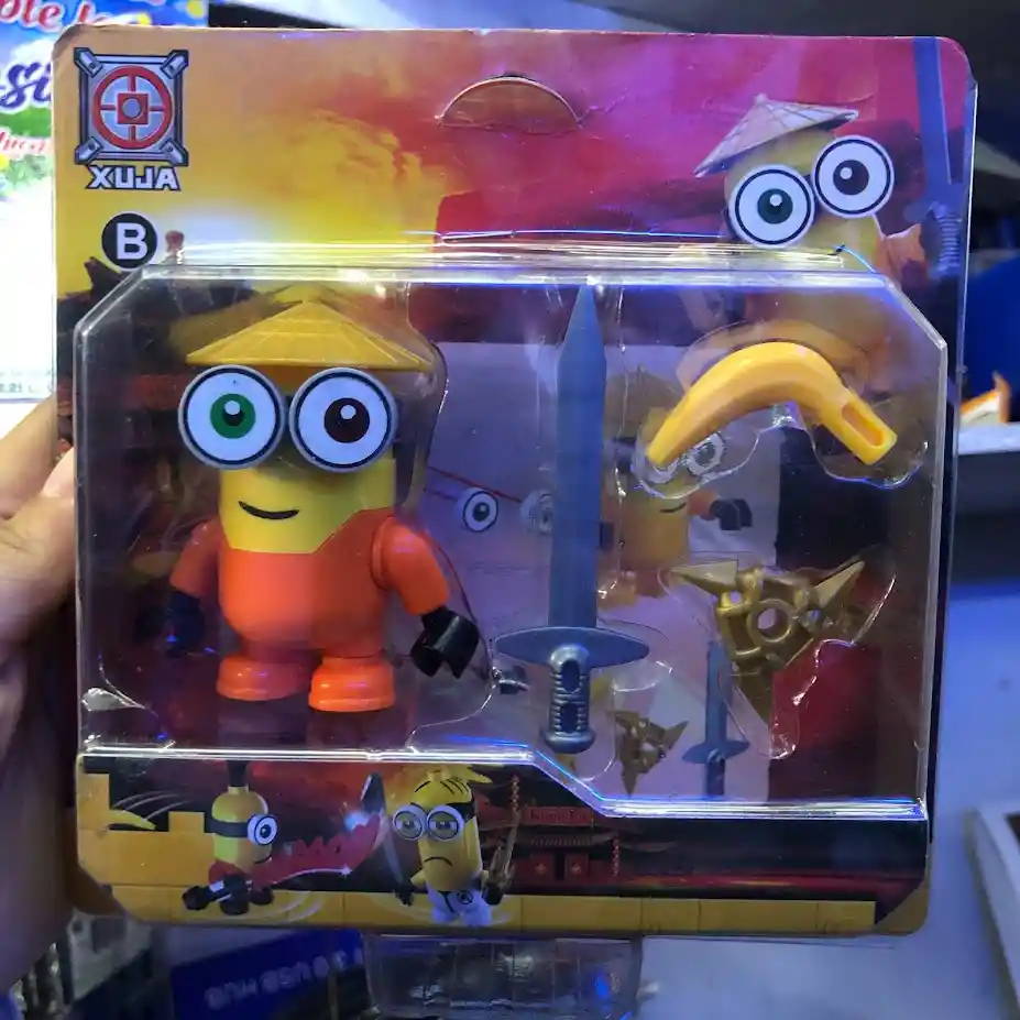 Juguete Figura Minions Pequeña Xuja Con Accesorios