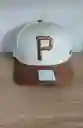 Gorra Nike Clásica "p" Marrón Blanca