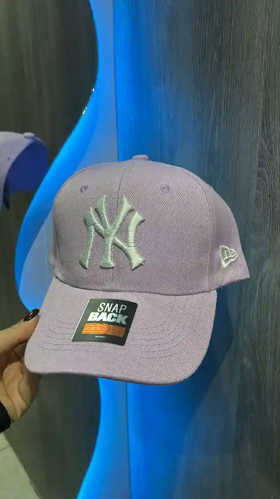 Gorra Only Caps