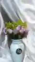 Jarrón De Rosas Moradas
