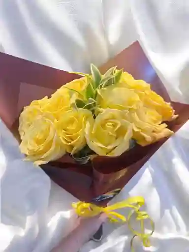 Bouquet De Rosas Amarillas