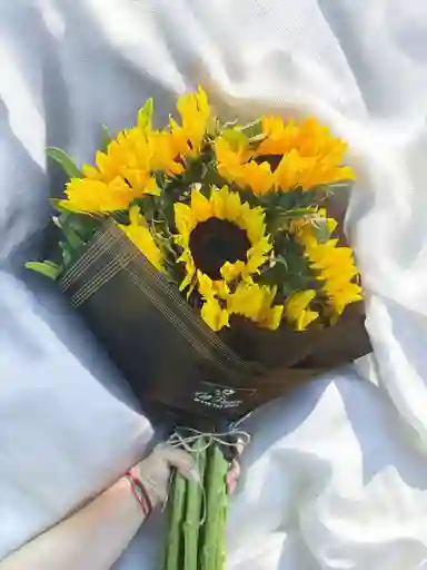 Bouquet De Girasoles