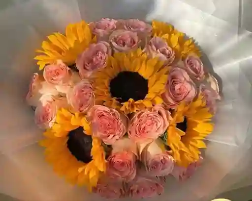 Ramo Buchón De Girasoles Y Rosas