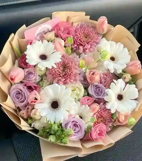 Bouquet De Gérberas Y Crisantemos