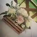 Caja De Rosas Y Claveles