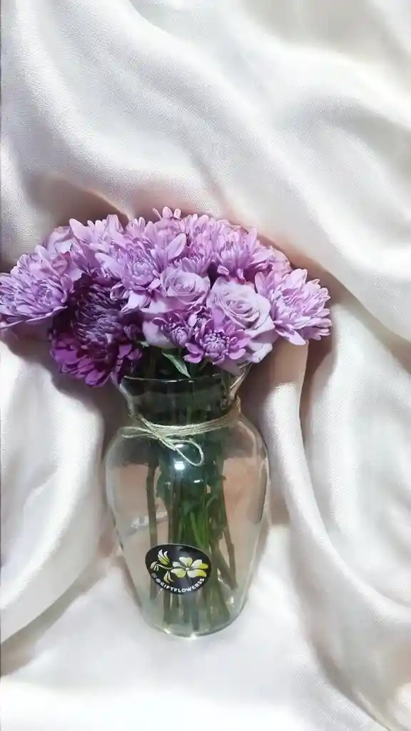 Jarron De Flores Moradas