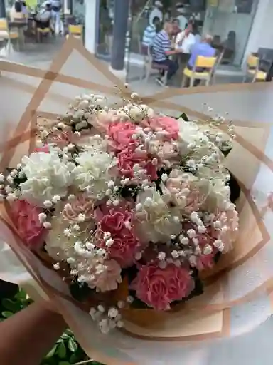 Bouquet De Clavel Mix