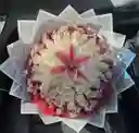 Buchon De Rosas Blancas Y Rosadas Con Lirio