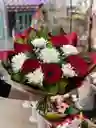 Bouquet De Gérberas Con Crisantemos