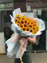 Ramo Buchón De Girasoles