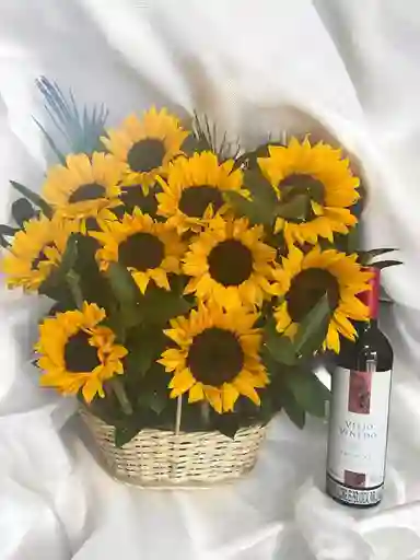 Canasta De Girasoles Con Vino.