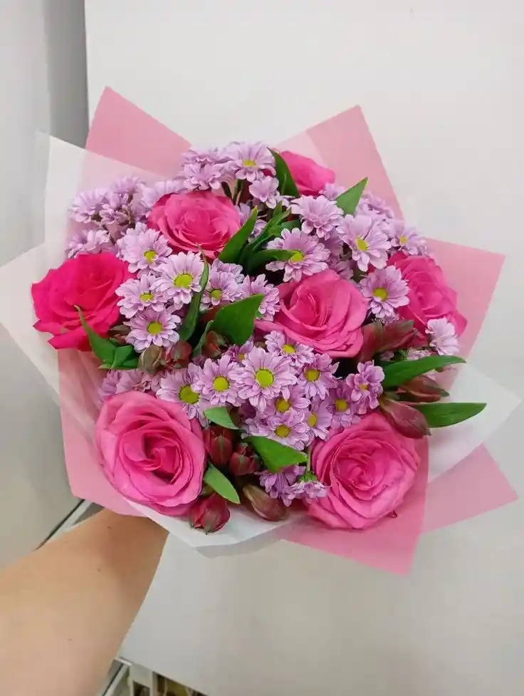 Bouquet De Astromelia Rosa Y Margarita