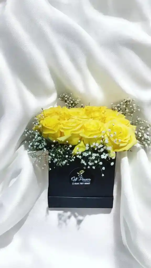 Caja De Rosas Amarillas