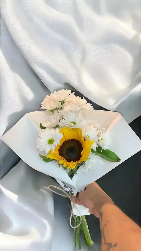 Bouquet De Girasol Con Margarita