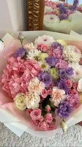 Bouquet Mix De Hortencia Clavel Rosa Mini Crisantemos