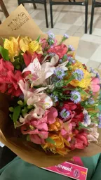 Bouquet Mix De Astromelia