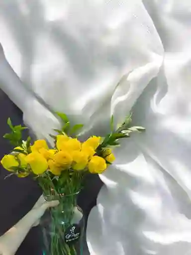 Jarron De Rosas Amarillas