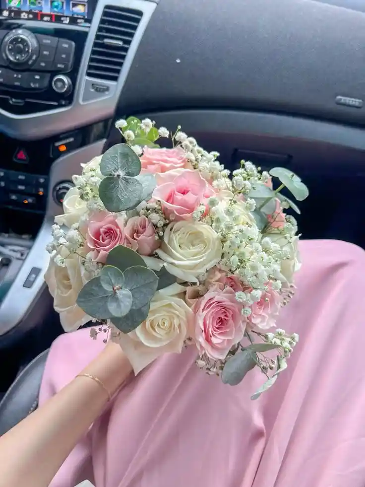 Bouquet De Rosas