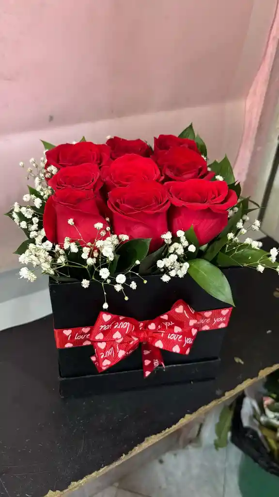 Caja 9 Rosas