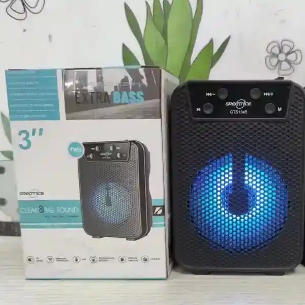Parlante Gts-1345 Bluetooth 3" Inalámbrico Radio Fm Carga Usb Luces Led