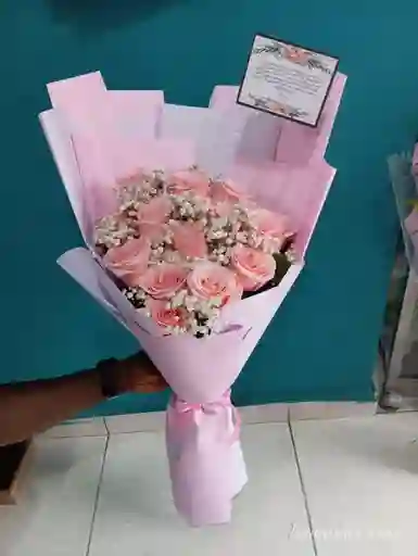 Rosas En Bouquet