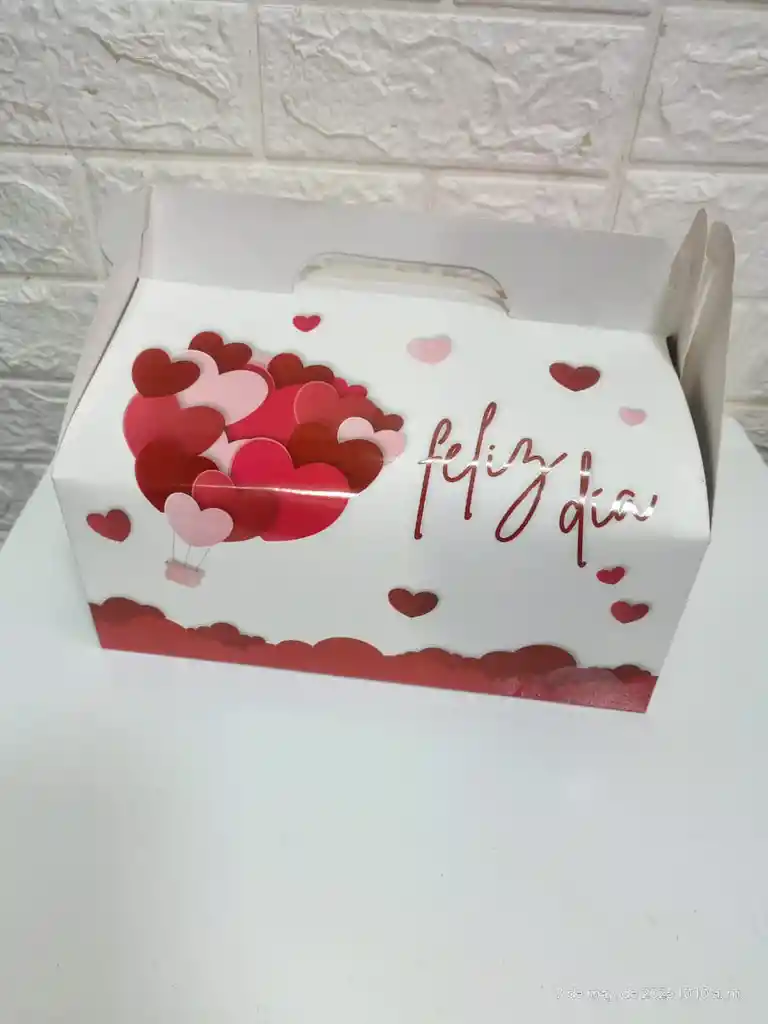 Caja Estampada Medida 18x25x10cm