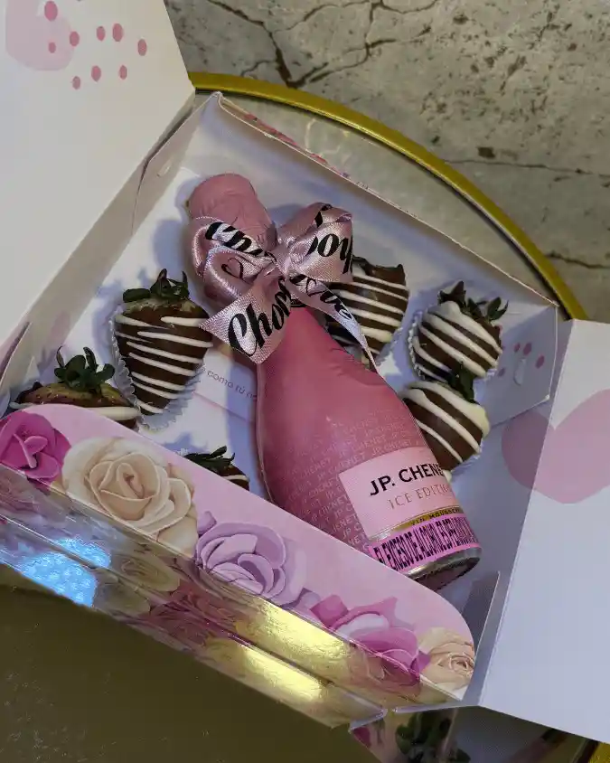 Caja Queen