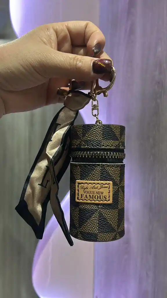 Monedero Vogue New