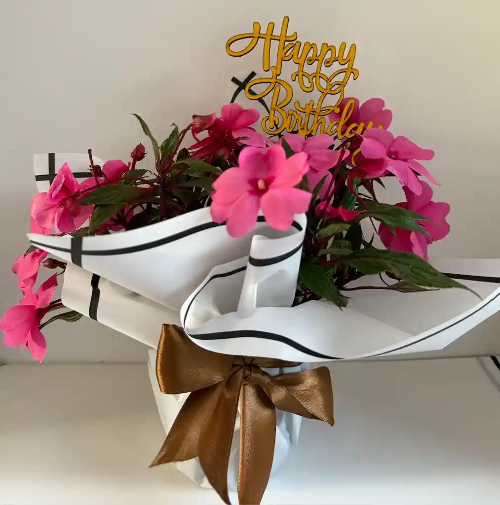 Arreglo Floral En Maceta Happy Birthday