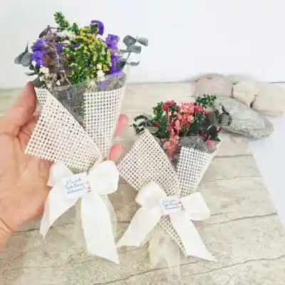 Regalo Dia De La Madre: Suculenta Mamá + Mini Bouquet 💐+ Caja 30 Frases Motivacionales