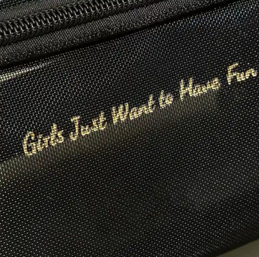Cosmetiquera Girls Just Wanna Have Fun