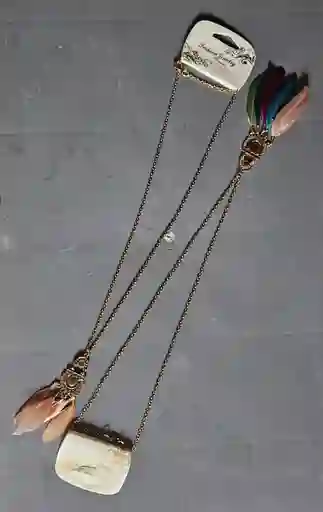 Collar Cadena Dorada Plumas Multicolor Y Cafe Ideal Regalo Para Cualquier Ocasion Madre Abuela Tia Hermana Hija Prima Amiga Esposa Novia