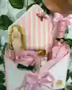 Feliz Día Hermosa ( Caja De Regalo Con Virgen, Almendras , Vino Y Rosa)