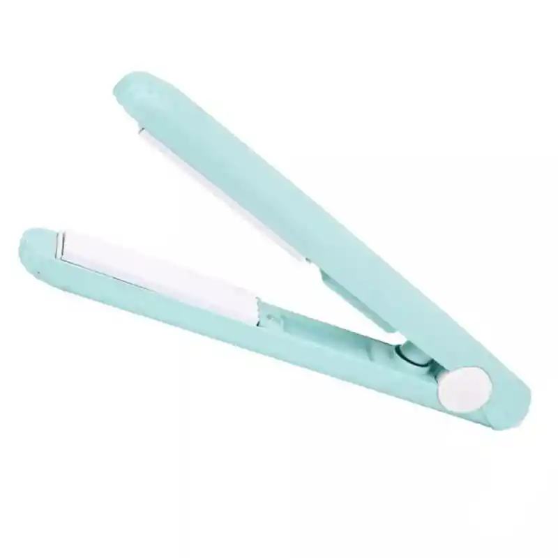 Plancha Viajera Ceramica Liviana Portátil Premium Con Cable Usb A V8