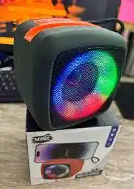 X911 Parlante Bluetooth /speaker/bafle/bocina/rgb/soporte Para Celular/ Parlante Portatil